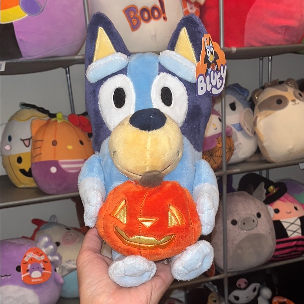 BLUEY with Halloween Pumpkin Plush NWT